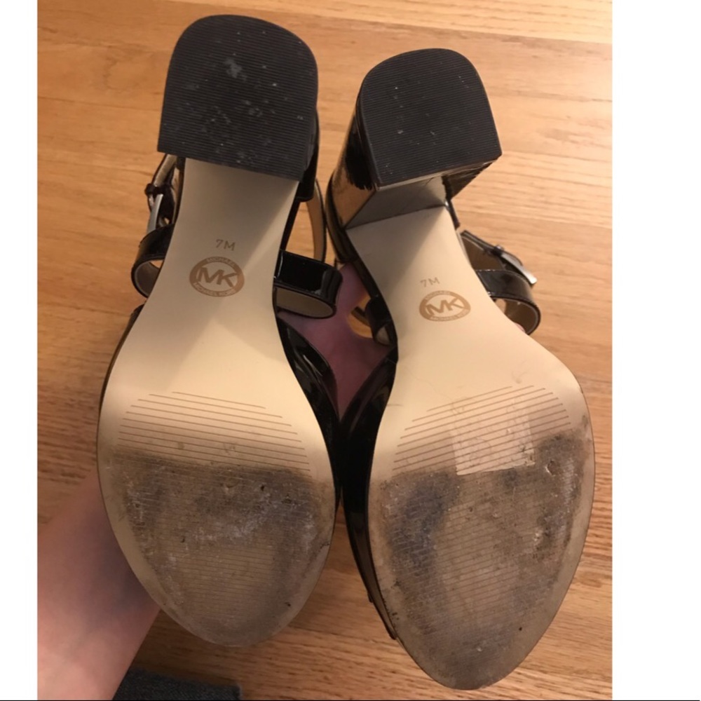 💕Michael Kors Platform Sandal - Picture 4 of 5